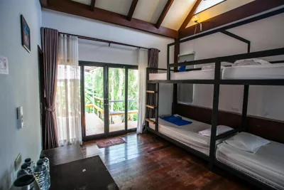 Habitación Cuádruple - Litera — Phitharom PP Resort